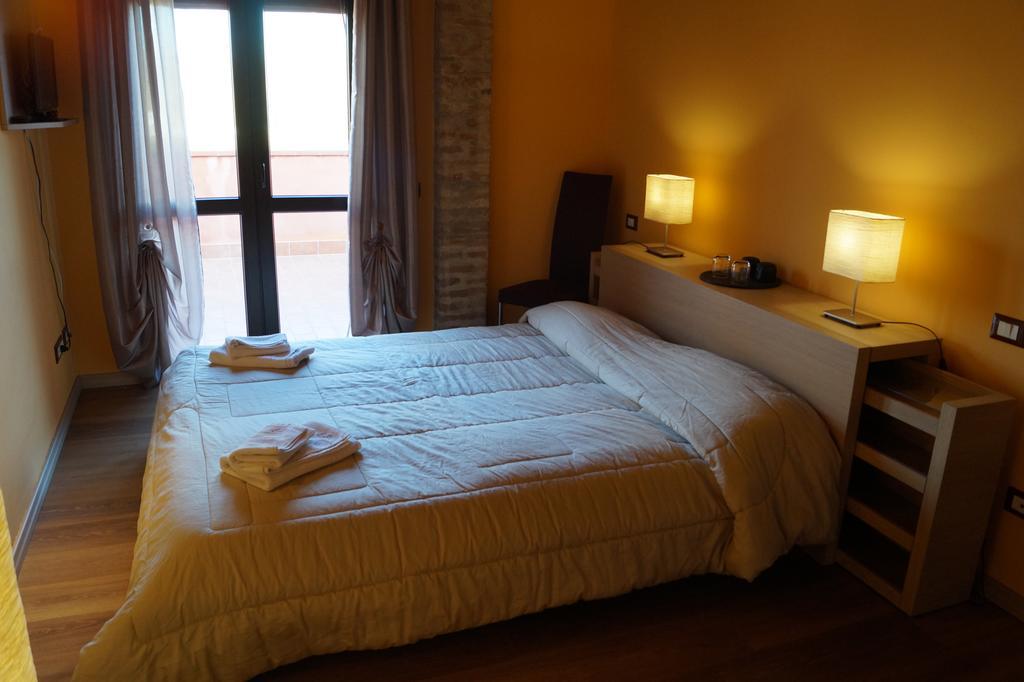 פררה Conte Pietro Room&Breakfast מראה חיצוני תמונה