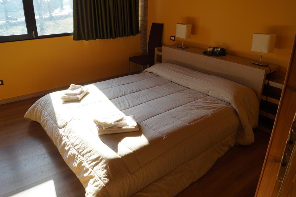 פררה Conte Pietro Room&Breakfast מראה חיצוני תמונה